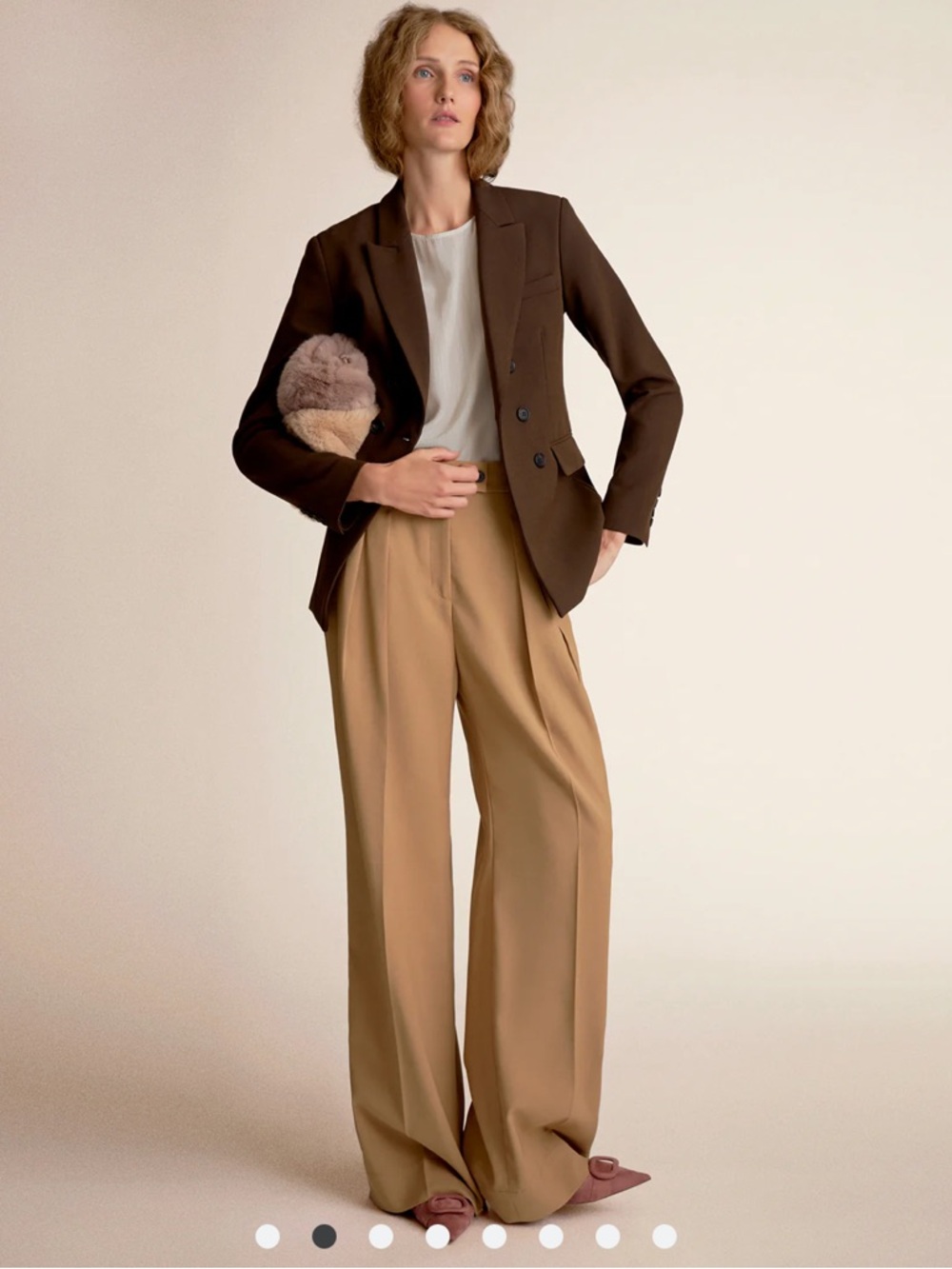 The Bia Pleated Trouser - Air Twill in Macaroon
